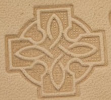 croix celtique 2 Ajout d'un matoir 3D